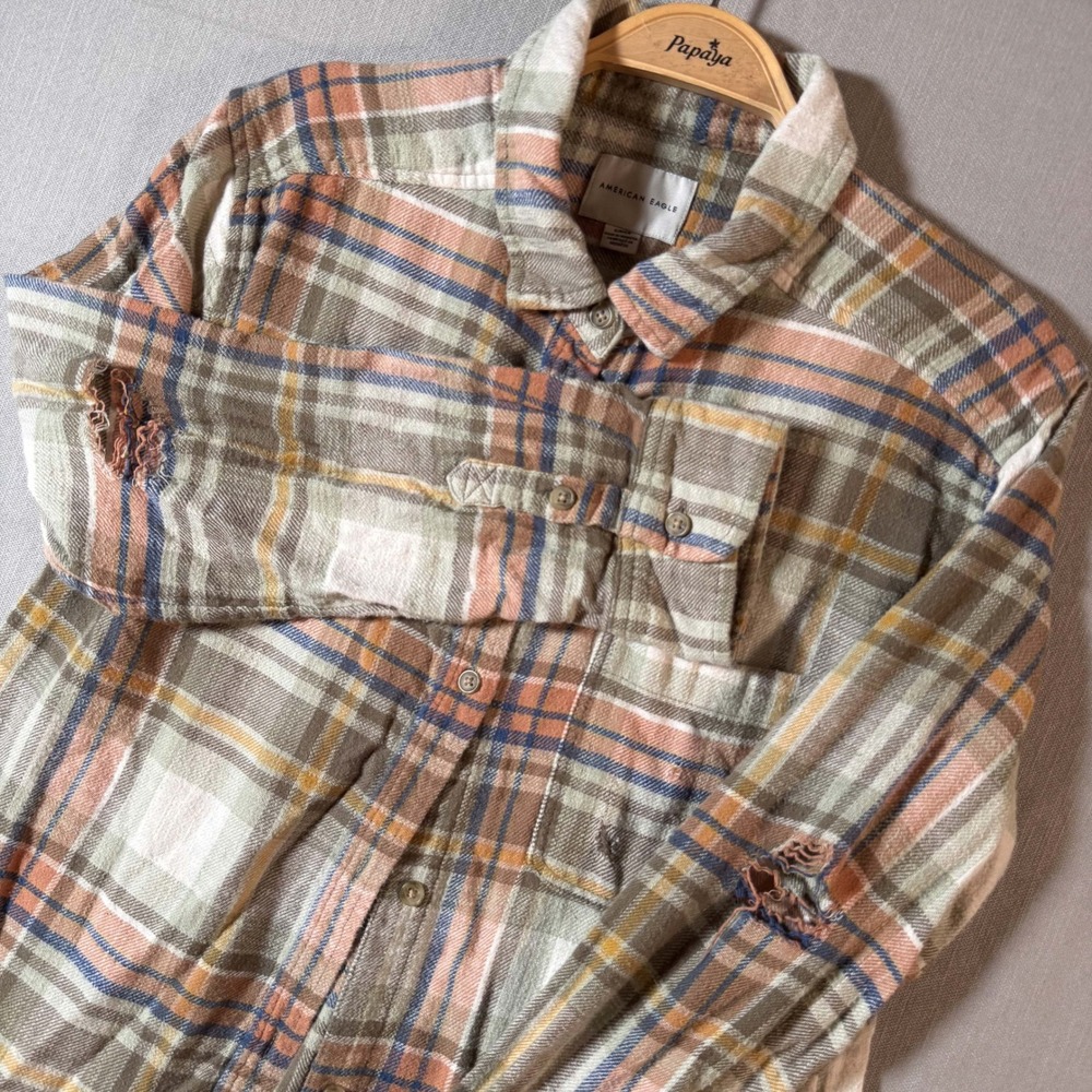 American Eagle Distressed Plaid Flannel Shirt Mens Small Thrashed Grunge Brown